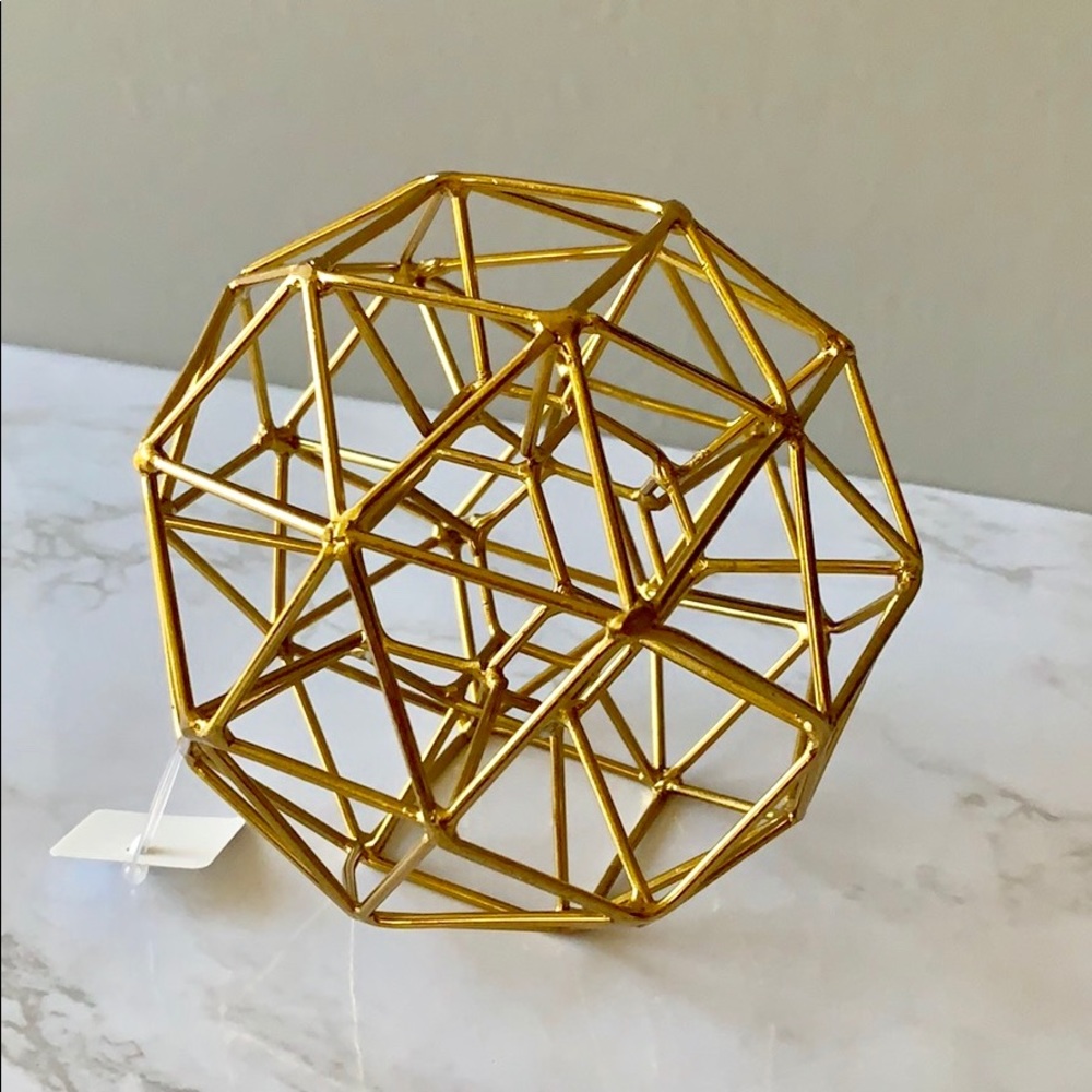 Handcrafted Decor - Picture 3 of 3